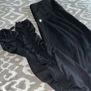Black Fabletics Leggings